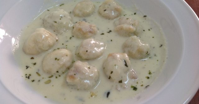 طريقة عمل شيشبرك بصوص اللبن