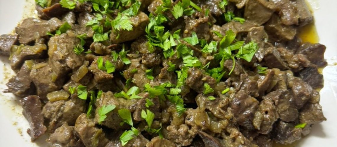 طريقة عمل معلاق الخروف بالبصل والثوم