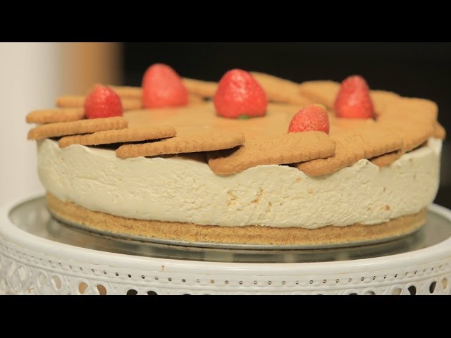 طريقة عمل تشيز كيك دافىء بالتمر والقرفة