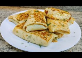 طريقة عمل كريب البطاطس الهش بحشوة الجبنة والأعشاب