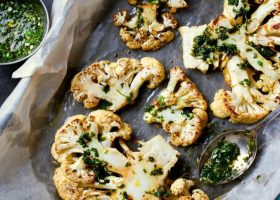 طريقة عمل قرنبيط مشوي بالتتبيلة للرجيم