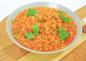 طريقة عمل حمص مطهو بالقرفة والجنزبيل الطازج