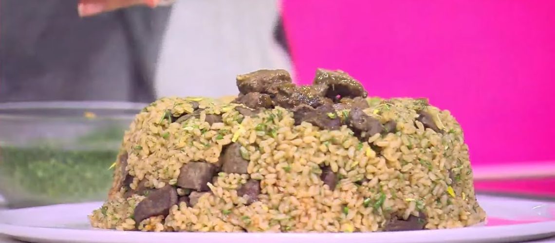 طريقة عمل طاجن رز بالبسلة و الكبدة المتبلة