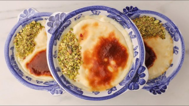 طريقة عمل ارز باللبن المالح بالزعتر والزبدة