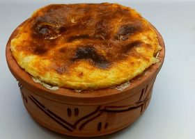 طريقة عمل رز باللبن المالح مع فراخ متبلة والزعتر