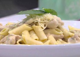 طريقة عمل مكرونة صوص الطحينة والليمون مع مشروم مشوى