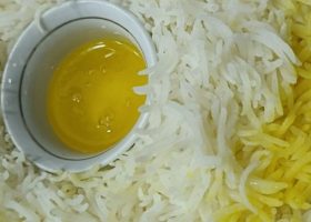 طريقة عمل أرز أبيض بصوص الزبدة المحروقة والمريمية