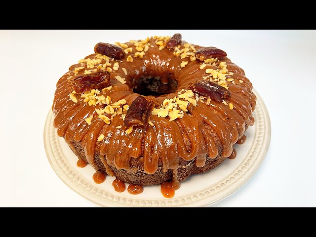 طريقة عمل كيكة التمر الكريمية