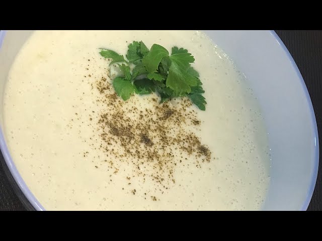 طريقة عمل كريمة القرنبيط المحمص بالثوم الاسود