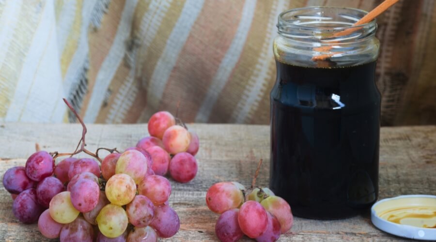 طريقة عمل دبس العنب في المنزل