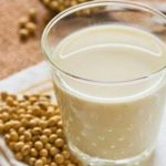 طريقة عمل مشروب حليب الصويا بالفانيليا