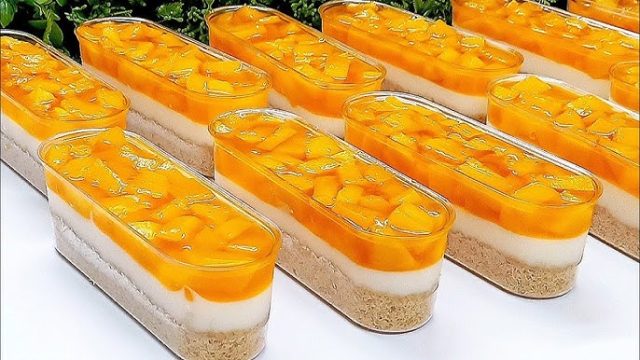 كنافة مانجا بجناش شوكولاتة بيضاء وجوز هند