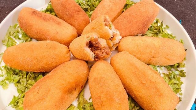 طريقة عمل كفتة البطاطس المحشية جبنة ومربى فلفل حار