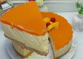 طريقة عمل تشيز كيك قمر الدين بطبقة جيلى مشمش