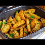 طريقة عمل بطاطس مشوية بصوص الافوكادو والثوم