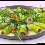 طريقة عمل صينية كوسة بصوص الزبدة والثوم المحروق