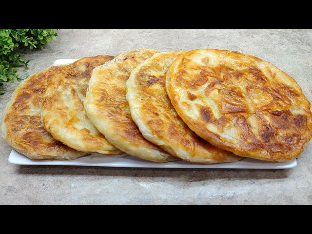 طريقة عمل فطير حادق محشي مربى بصل