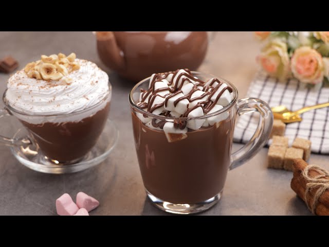 طريقة عمل شوكولاتة ساخنة بالهيل والكريمة