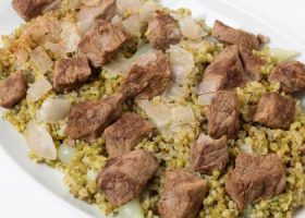 طريقة عمل الفريكة باللحمة السورية