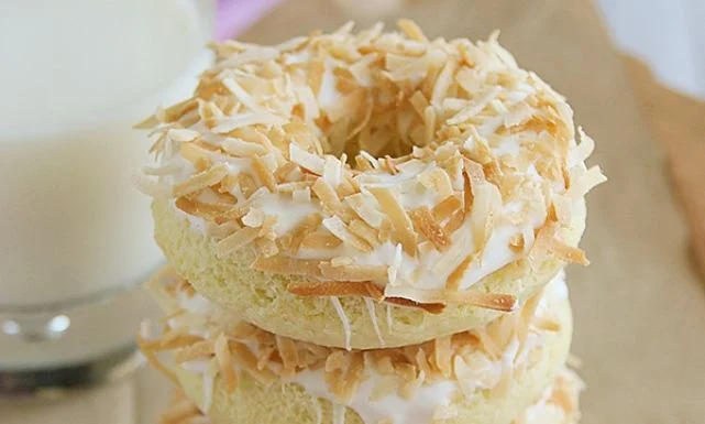 طريقة عمل دونات جوز الهند للرجيم