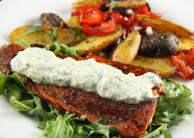 طريقة عمل سمك الضباب الكريمى بصوص النعناع الأسود