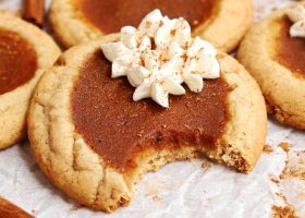 طريقة عمل كوكيز اليقطين بالقرفة والزنجبيل