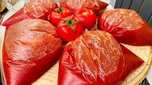 طريقة عمل صلصة الطماطم والفلفل الحلو