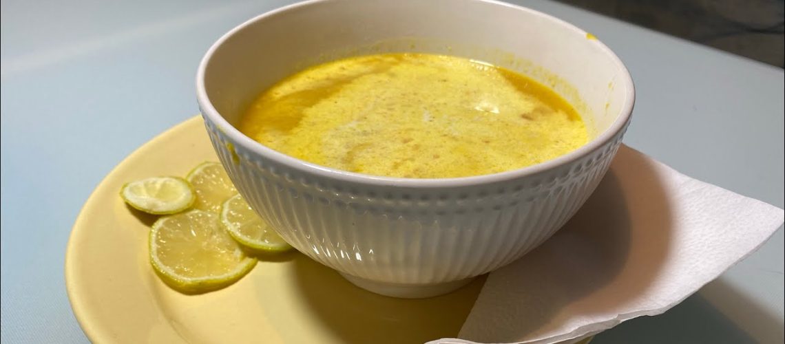 طريقة عمل شوربة العدس بالكريمة وجوزة الطيب