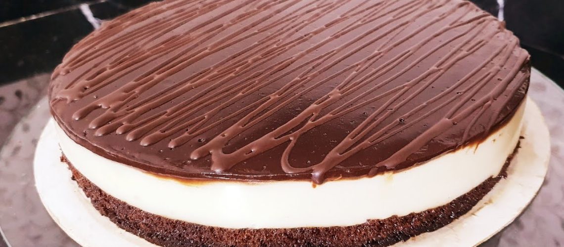 طريقة عمل كيك طبقات الشوكولاتة بالكريمة