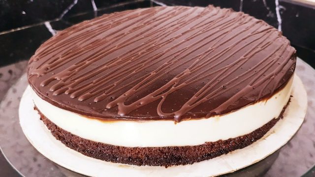 طريقة عمل كيك طبقات الشوكولاتة بالكريمة