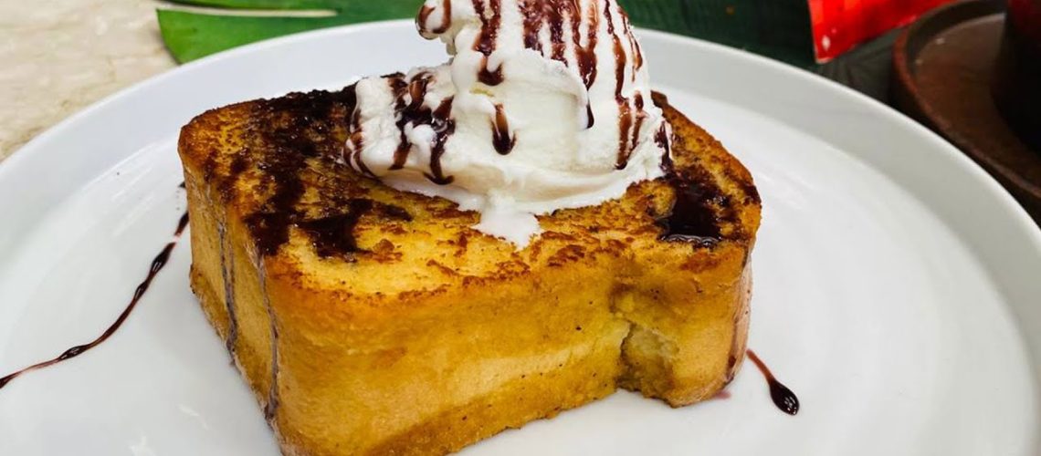 طريقة عمل توست الخريف بالكمثرى والجبن الكريمى