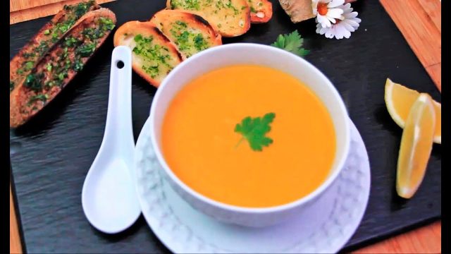 طريقة عمل شوربة الجزر المشوي بالعسل والزنجبيل