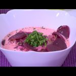 طريقة عمل شوربة البنجر بالكريمة والهيل