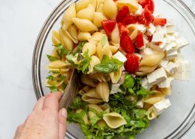 طريقة عمل فيتا باستا بالريحان