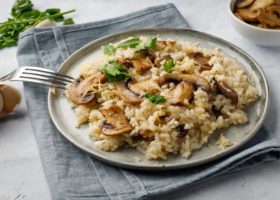 طريقة عمل ريزوتو الشعير بالمشروم والسمنة البنية