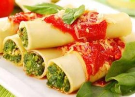 طريقة عمل كانيلوني بالسبانخ والريكوتا