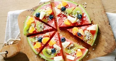 طريقة عمل بيتزا البطيخ المشوي وجبنة الفيتا