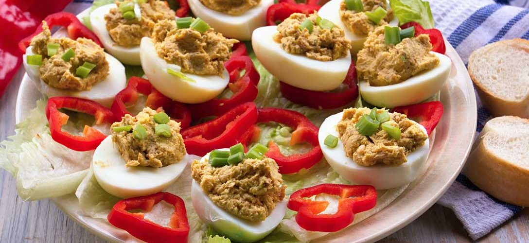 طريقة عمل البيض المحشو بالمايونيز