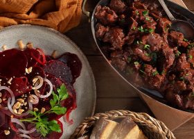 طريقة عمل كبدة الدجاج بالشمندر