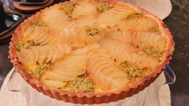 طريقة عمل الكمثرى بالجوز والريكوتا