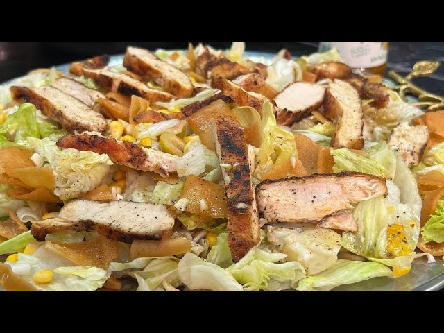 طريقة عمل سلطة سيزر بالدجاج المشوى