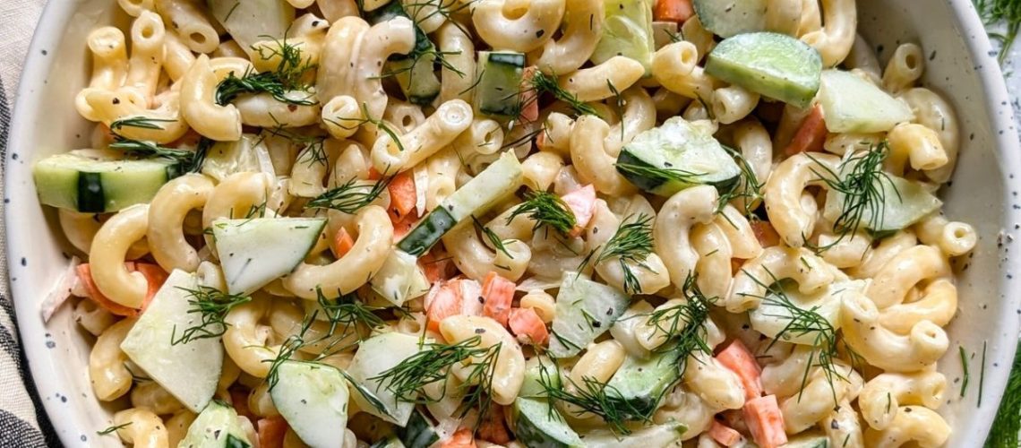 طريقة عمل سلطة مكرونة بالزبادى والخيار والنعناع