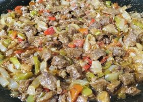 طريقة عمل صاجية لحم الخروف بالخضار