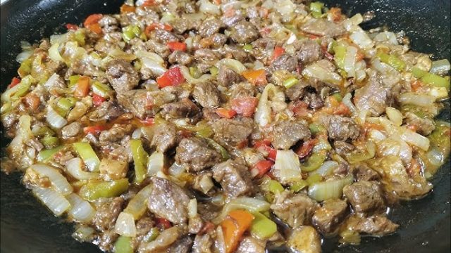 طريقة عمل صاجية لحم الخروف بالخضار