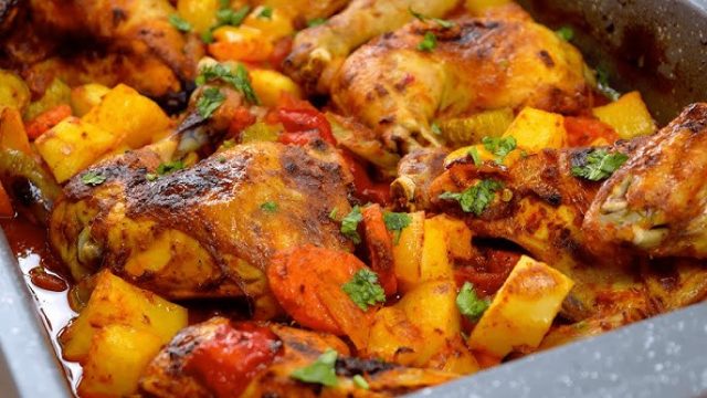 طريقة عمل دجاج بالفرن مع الخضار للرجيم