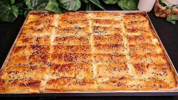 طريقة عمل البوريك التركي بحشوة الجبنة