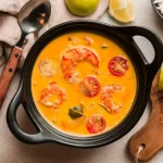 طريقة عمل شوربة مانجو حارة بالجمبرى المدخن