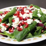 طريقة عمل سلطة الرمان والجبنة الفيتا